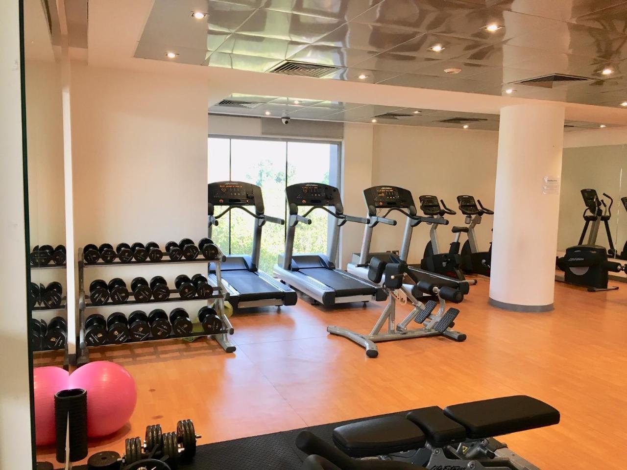 M Executive Residence & Boutique Hotel - Adults Only El-Huber Dış mekan fotoğraf